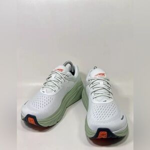 Size 7.5M - Men’s Altra Via Olympus 2 White Running Shoes AL0A85NA110 Wmns 9